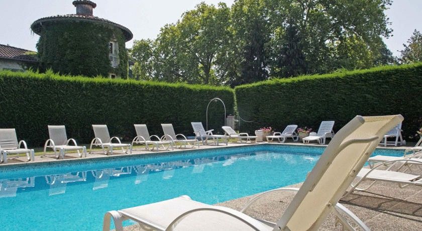 Hotel Domaine La Charpiniere, The Originals Collection Saint-Galmier Udogodnienia zdjęcie